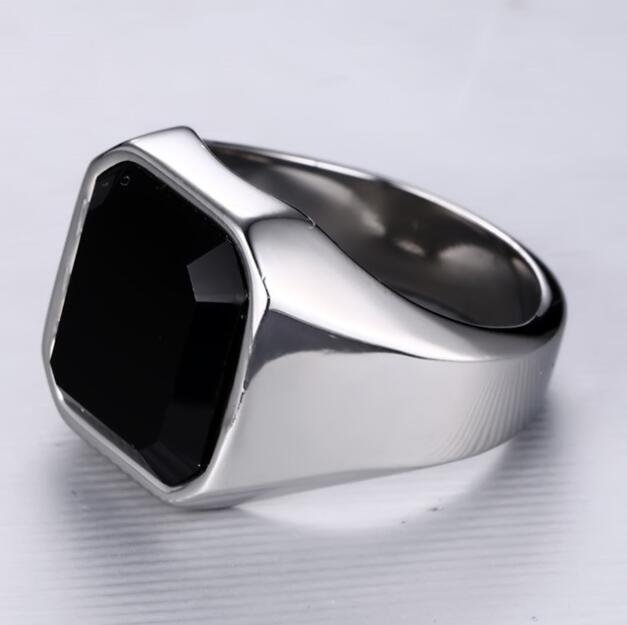 Black agate ring